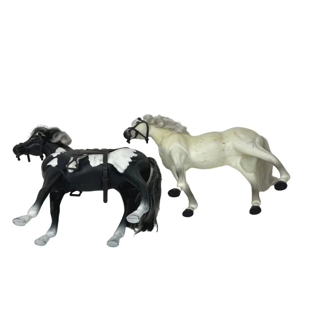 Black & White Pinto Horse & White Horse Kid Kore Plastic Toy Bridle & Saddle